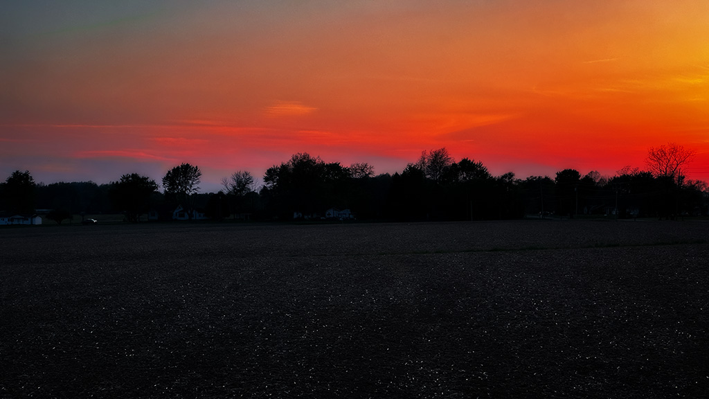 sunset #29 of 52: frosty round here even though it’s spring